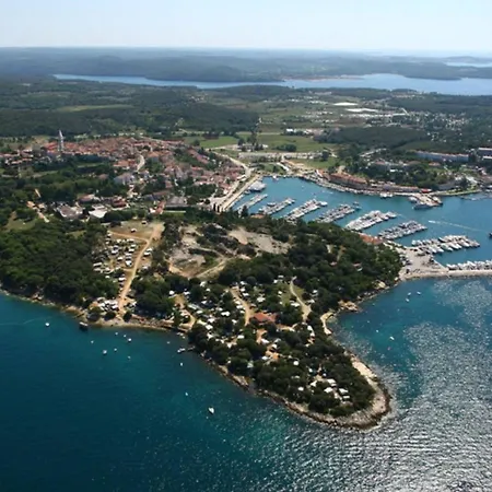 Apartment Dragana Fap 2+2 Oazis Near The Porec