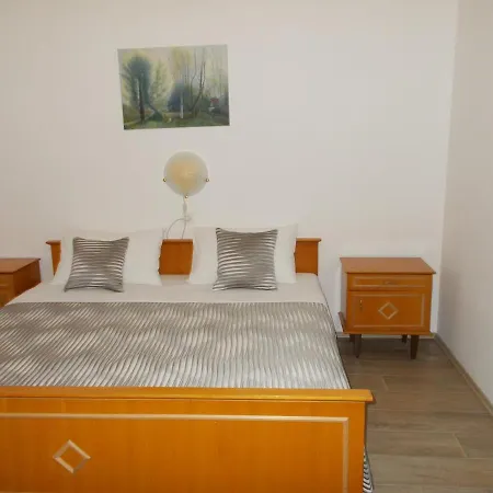 Dragana Fap 2+2 Oazis Near The Апартаменты