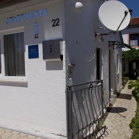 Dragana Fap 2+2 Oazis Near The * Poreč