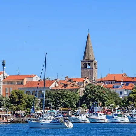 Apartman Dragana Fap 2+2 Oazis Near The Porec