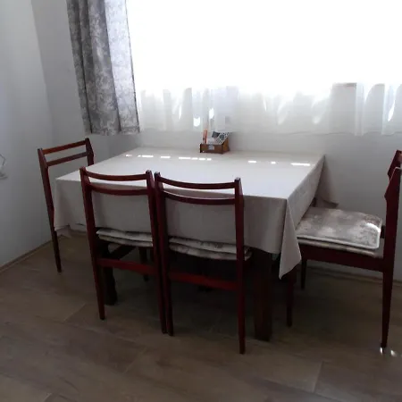 Apartman Dragana Fap 2+2 Oazis Near The *